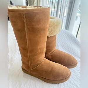 “SIZE 11” WOMEN UGG CLASSIC TALL BOOTS